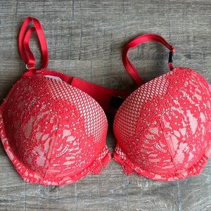 Victoria Secret Very Sexy Push-Up 36C NWT✨